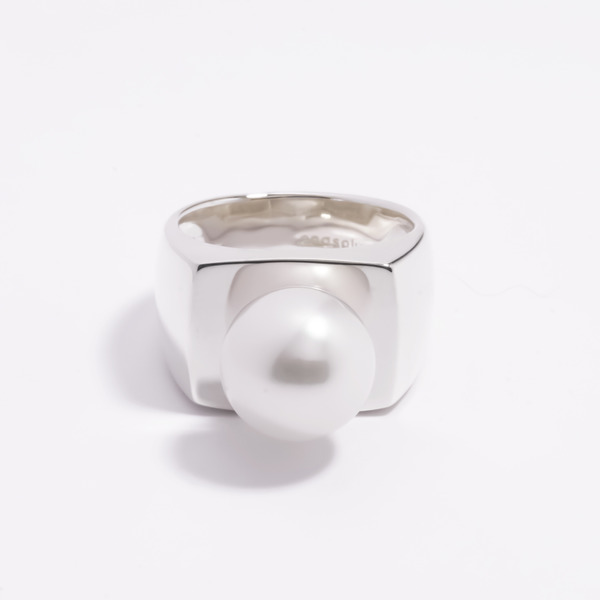 On pearl ring (Silver)｜enasoluna（エナソルーナ）公式サイト