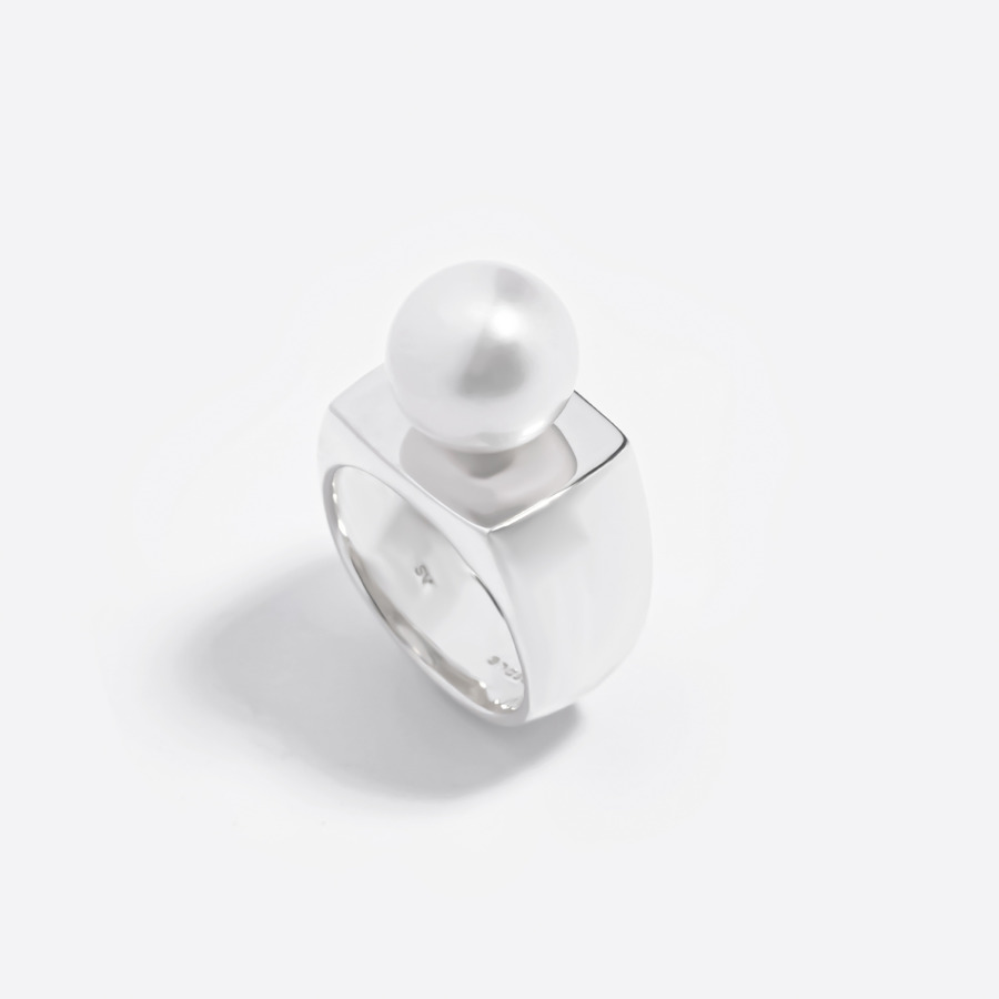 On pearl ring (Silver)｜enasoluna（エナソルーナ）公式サイト