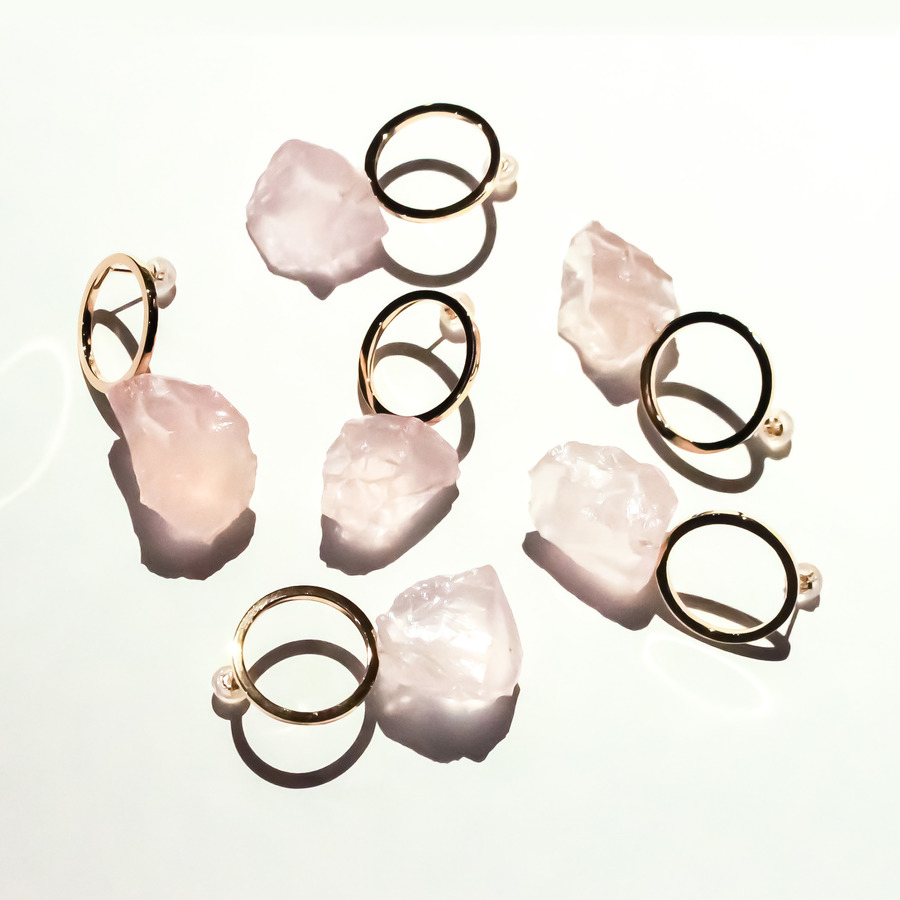 Pearl and rose earrings｜enasoluna（エナソルーナ）公式サイト