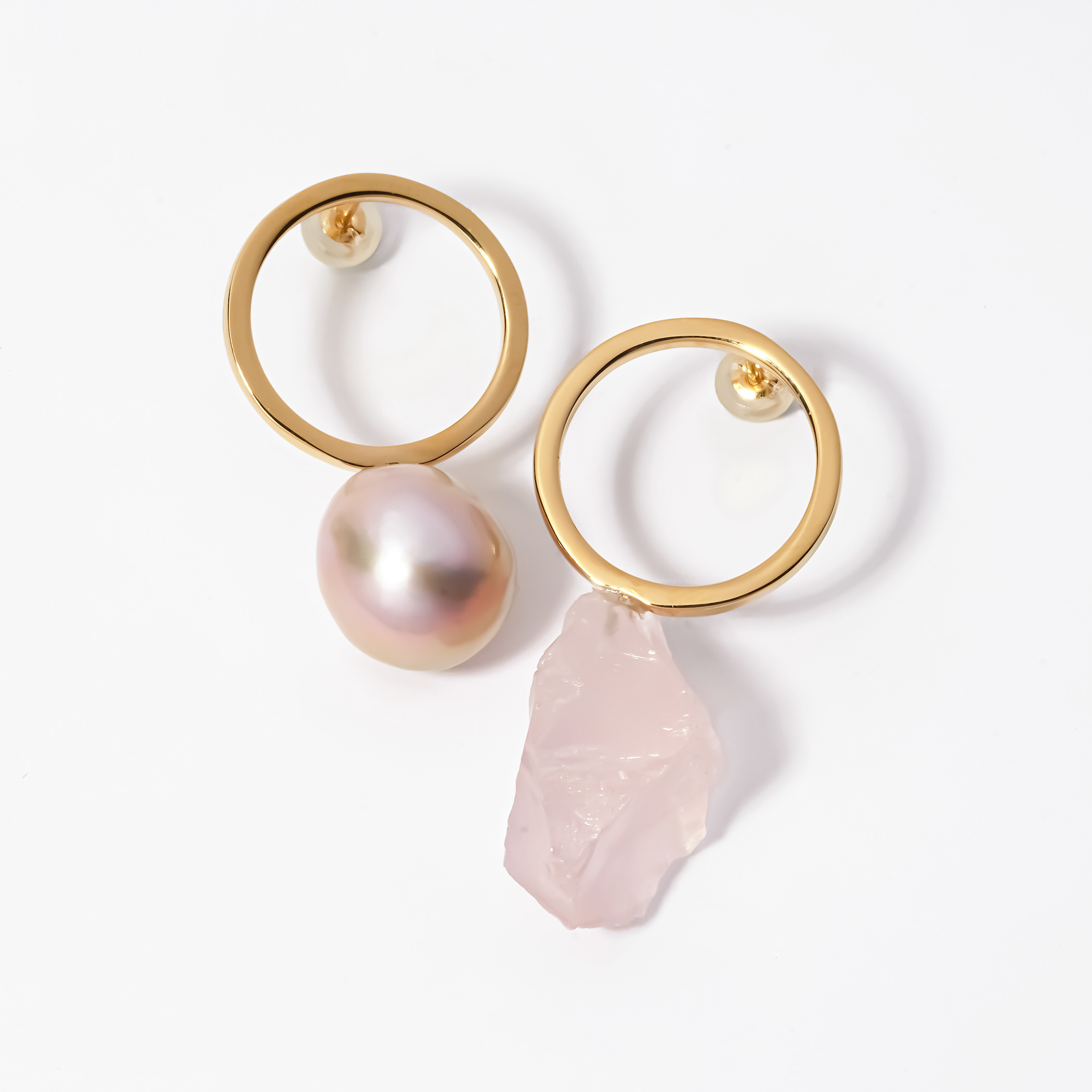 Pearl and rose earrings｜enasoluna（エナソルーナ）公式サイト